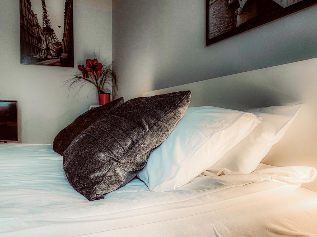 Next To Wawel Castle, Vistula River & Old Town Cracow Apartment Krakau