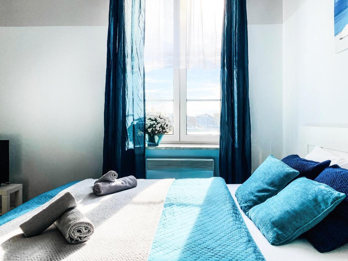 Next To Wawel Castle, Vistula River & Old Town Cracow Apartment
